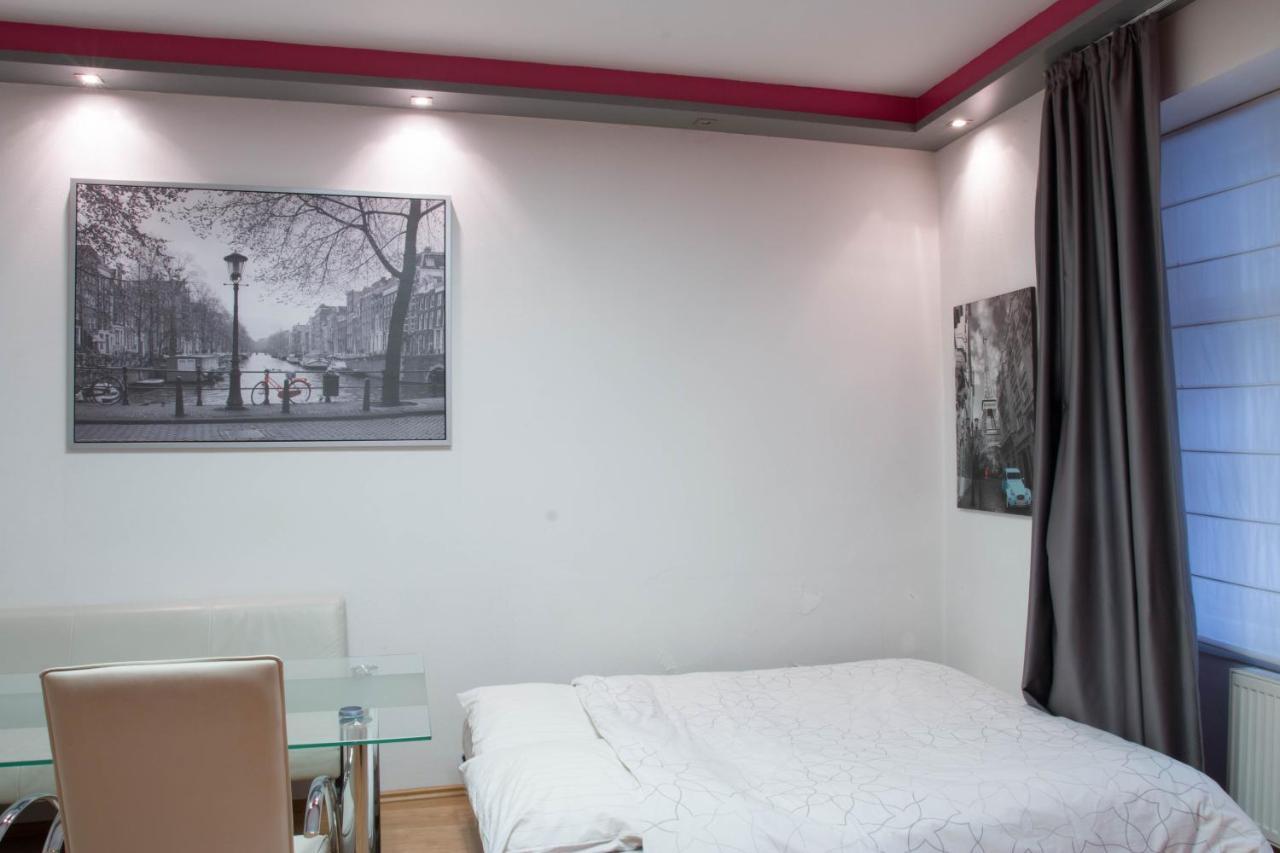 Apartment Ivanita Bratislava Buitenkant foto